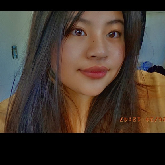 Meet your Posher, Stephanie - Picture 1 of 1